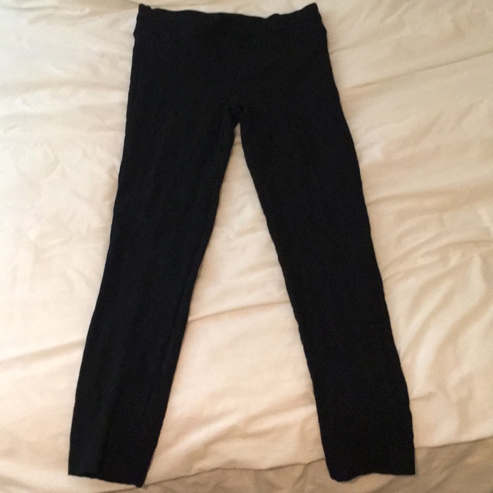 Black skinny pants